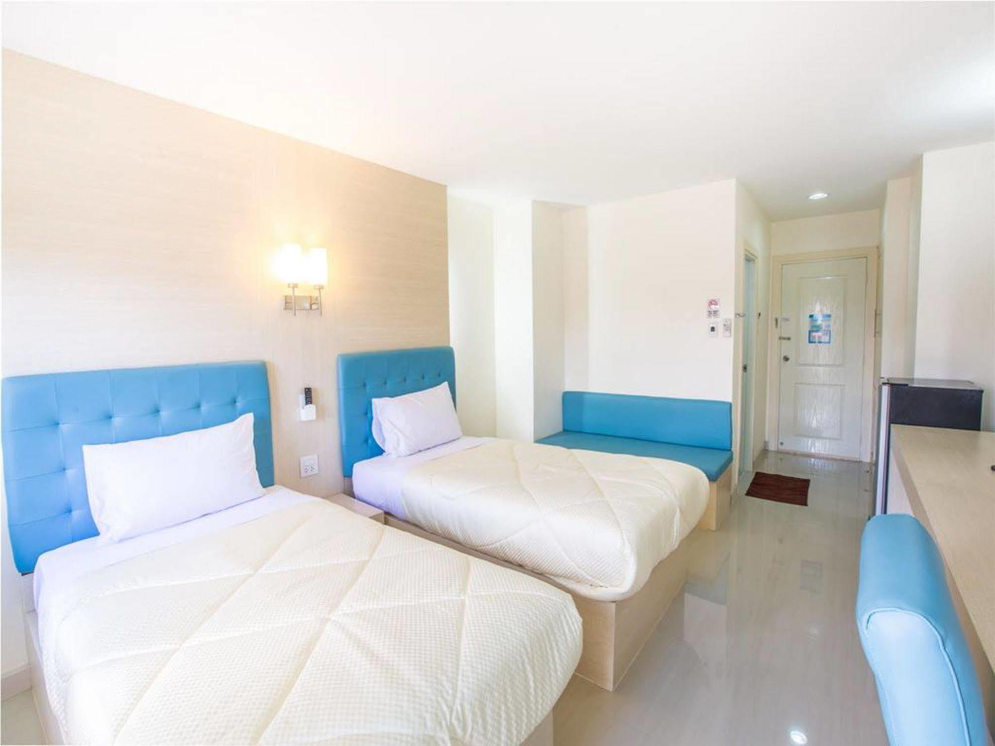 P.A. Thani Hotel Nakhon Sawan Dış mekan fotoğraf